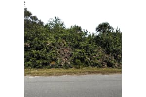 38th Ave Se, NAPLES