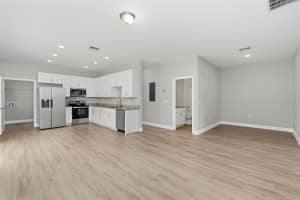 314 COLONADE COURT, KISSIMMEE, FL 34758 - MLS#MFRO6368055