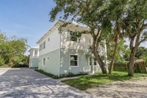 667 CLEVELAND AVENUE, STUART, FL 34994 - MLS#MFRO6368133