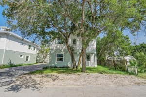 667 CLEVELAND AVENUE, STUART, FL 34994 - MLS#MFRO6368133