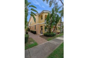 11827 JAMES BAY DRIVE, ORLANDO, FL 32827 - MLS#MFRO6368149