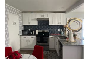 2014 HICKORY STREET, LAKELAND, FL 33815 - MLS#MFRO6368152