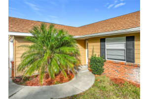 200 FERNWOOD STREET, LEESBURG, FL 34748 - MLS#MFRO6368247