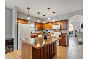 303 CLYDESDALE CIRCLE, SANFORD, FL 32773 - MLS#MFRO6368346