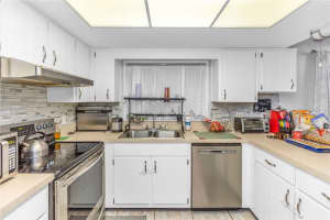 1186 AZORA DRIVE, DELTONA, FL 32725 - MLS#MFRO6368352