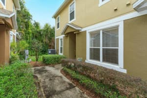 1532 BROKEN OAK DRIVE, WINTER GARDEN, FL 34787 Sold 02/09/26