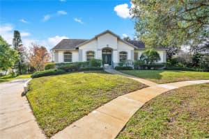 8400 VINTAGE DRIVE, ORLANDO, FL 32835 - MLS#MFRO6368589