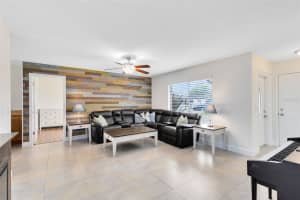 572 TULANE DRIVE, ALTAMONTE SPRINGS, FL 32714 - MLS#MFRO6368590