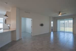 2047 PUNCH BOWL AVENUE, DAVENPORT, FL 33837 - MLS#MFRO6368770