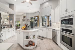 9537 CASTLEFORD POINT, ORLANDO, FL 32836 - MLS#MFRO6368830