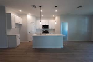 903 NEW HAMPSHIRE AVENUE, TAVARES, FL 32778 - MLS#MFRO6368858