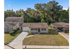 118 DEACON JONES BOULEVARD, ORLANDO, FL 32810 - MLS#MFRO6368926