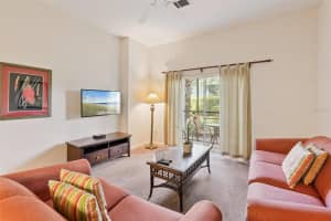 602 GRAN BAHAMA BOULEVARD, DAVENPORT, FL 33897 - MLS#MFRO6368991