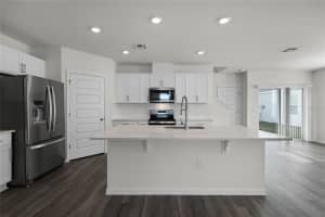 1604 HUMMINGBIRD ROAD, WINTER HAVEN, FL 33884 - MLS#MFRO6368995