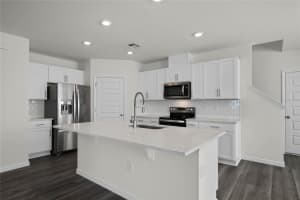 1604 HUMMINGBIRD ROAD, WINTER HAVEN, FL 33884 - MLS#MFRO6368995