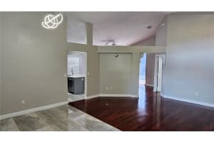 633 REGINA LANE, LAKE MARY, FL 32746 - MLS#MFRO6369045