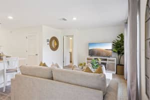 996 FAWN GRACE ROAD, UMATILLA, FL 32784 - MLS#MFRO6369061