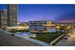 901 ATLANTIC AVENUE, ORMOND BEACH, FL 32176 - MLS#MFRO6369063