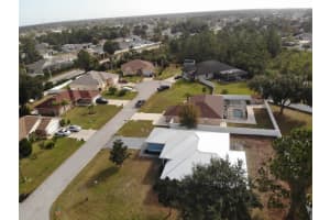 10 LEWIS SHIRE PLACE, PALM COAST, FL 32137 - MLS#MFRO6369088