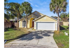 127 WESTPORT LANE, DAVENPORT, FL 33896 - MLS#MFRO6369126