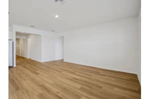 9013 VENETIA COURT, PALMETTO, FL 34221 - MLS#MFRO6369147