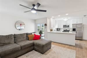 10016 BRIDLEWOOD AVENUE, ORLANDO, FL 32825 - MLS#MFRO6369174