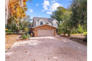 215 LAKE SHORE BOULEVARD, KISSIMMEE, FL 34744 - MLS#MFRO6369181