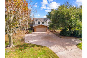 215 LAKE SHORE BOULEVARD, KISSIMMEE, FL 34744 - MLS#MFRO6369181