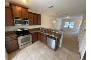 5221 WINDSOR LAKE CIRCLE, SANFORD, FL 32773 - MLS#MFRO6369206