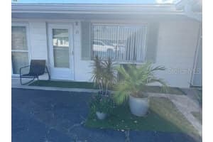 525 MANATEE COURT, VENICE, FL 34285 - MLS#MFRO6369227