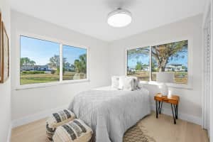 105 12TH STREET, RUSKIN, FL 33570 - MLS#MFRO6369316