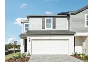 686 Muhly Way, LADY LAKE