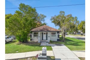 1402 LEE AVENUE, ORLANDO, FL 32805 - MLS#MFRO6369360