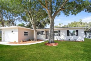 2053 Barcelona Dr S St Petersburg, FL 33712 - Off Market