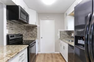 3828 NEPTUNE DRIVE, ST PETERSBURG, FL 33705 Sold 01/29/26