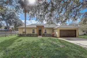 933 CASS AVENUE, OVIEDO, FL 32765 - MLS#MFRO6369405