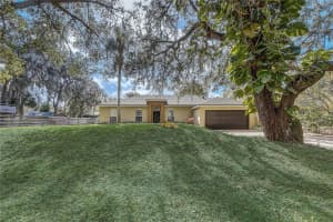 933 CASS AVENUE, OVIEDO, FL 32765 - MLS#MFRO6369405