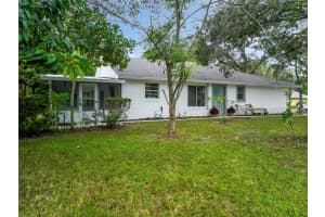 1392 Alfonzo Cir Winter Springs, FL 32708 - Off Market