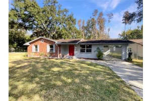 16423 LAKE BYRD DRIVE, TAMPA, FL 33618 - MLS#MFRO6369572