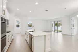 8001 COLBY CIRCLE, ORLANDO, FL 32817 - MLS#MFRO6369688