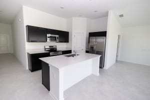 248 HAYLEY STREET, WINTER HAVEN, FL 33884 - MLS#MFRO6369725