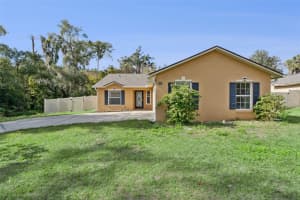 103 SPARKMAN AVENUE, ORANGE CITY, FL 32763 - MLS#MFRO6369731