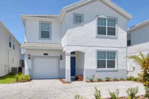 4718 Kings Castle Cir, KISSIMMEE
