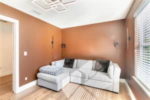 11949 VERRAZANO DR DRIVE, ORLANDO, FL 32836 - MLS#MFRO6369809