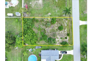 3268 PINETREE STREET, PORT CHARLOTTE, FL 33952 - MLS#MFRO6369876