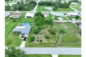 3268 PINETREE STREET, PORT CHARLOTTE, FL 33952 - MLS#MFRO6369876