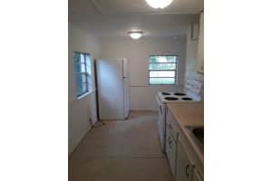 414 1/2 MIAMI STREET, LAKE WALES, FL 33853 - MLS#MFRO6369885