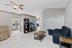 10844 FLYCAST CIRCLE, ORLANDO, FL 32825 - MLS#MFRO6369910