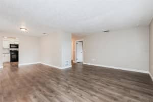 524 PRINCESS PLACE, LAKELAND, FL 33803 - MLS#MFRO6369964