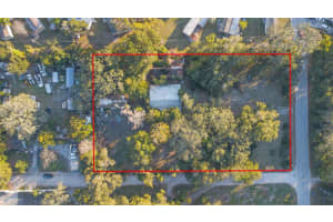 945 LAKE PLEASANT ROAD, APOPKA, FL 32703 Sold 02/17/26